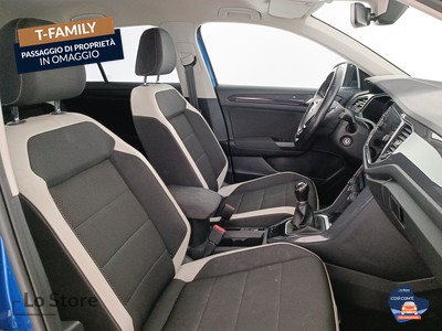 10 - Volkswagen T-Roc eschini auto
