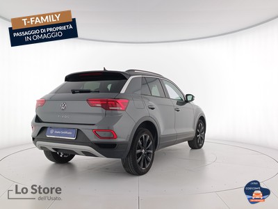4 - Volkswagen T-Roc eschini auto
