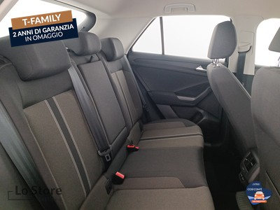9 - Volkswagen T-Roc eschini auto
