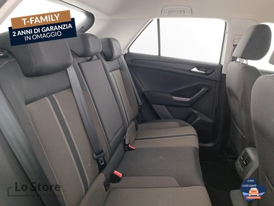 9 - Volkswagen T-Roc eschini auto