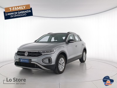 1 - Volkswagen T-Roc eschini auto