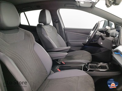 10 - Volkswagen ID.5 eschini auto