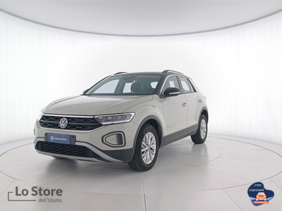 1 - Volkswagen T-Roc eschini auto