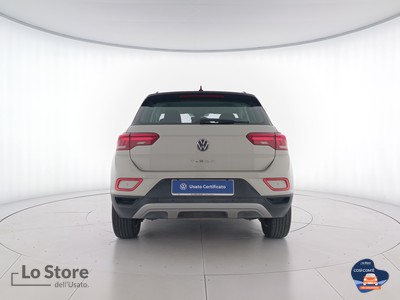 5 - Volkswagen T-Roc eschini auto