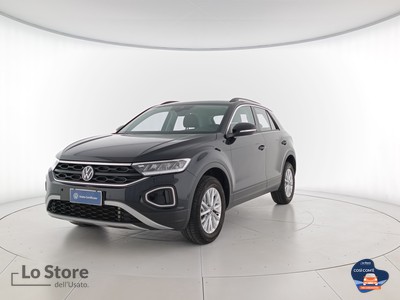 1 - Volkswagen T-Roc eschini auto