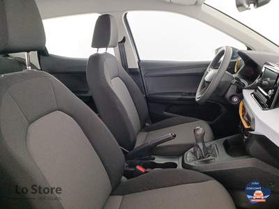 10 - Seat Arona eschini auto