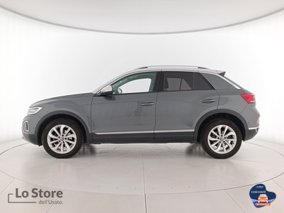 3 - Volkswagen T-Roc eschini auto