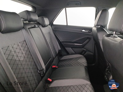 9 - Volkswagen T-Roc eschini auto