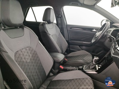 10 - Volkswagen T-Roc eschini auto