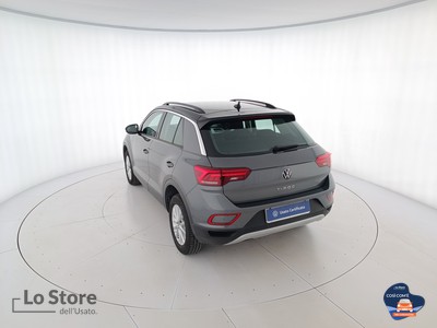 6 - Volkswagen T-Roc eschini auto