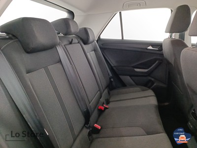 9 - Volkswagen T-Roc eschini auto