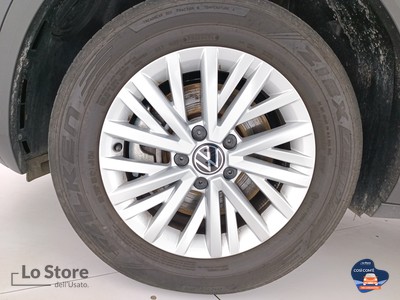 8 - Volkswagen T-Roc eschini auto
