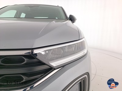 7 - Volkswagen T-Roc eschini auto