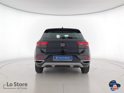 5 - Volkswagen T-Roc eschini auto