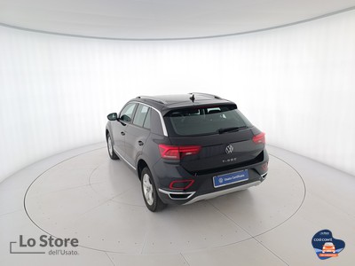 6 - Volkswagen T-Roc eschini auto