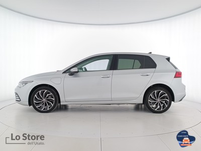 3 - Volkswagen Golf eschini auto