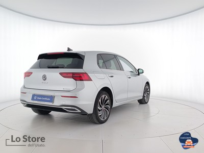 4 - Volkswagen Golf eschini auto