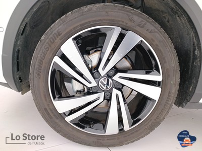 8 - Volkswagen T-Roc eschini auto