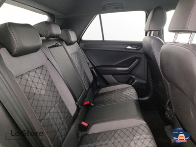 9 - Volkswagen T-Roc eschini auto