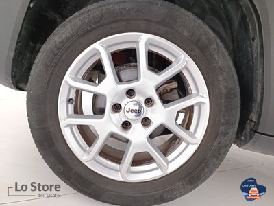 8 - Jeep Renegade eschini auto