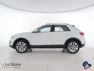 3 - Volkswagen T-Roc eschini auto