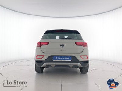 5 - Volkswagen T-Roc eschini auto