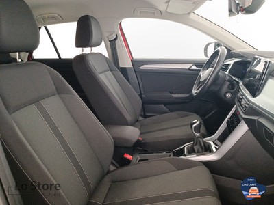10 - Volkswagen T-Roc eschini auto