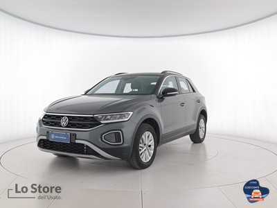 1 - Volkswagen T-Roc eschini auto