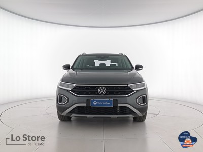 2 - Volkswagen T-Roc eschini auto