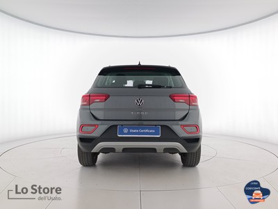 5 - Volkswagen T-Roc eschini auto