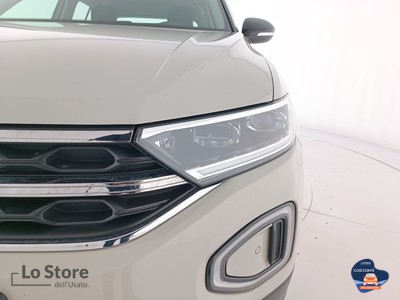 7 - Volkswagen T-Roc eschini auto