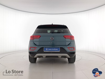 5 - Volkswagen T-Roc eschini auto