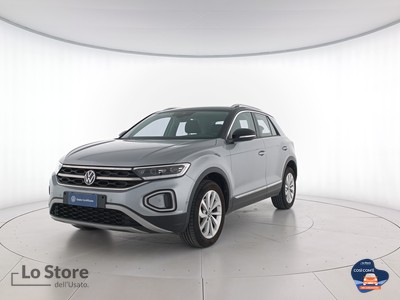 1 - Volkswagen T-Roc eschini auto