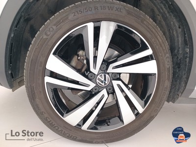 8 - Volkswagen T-Roc eschini auto