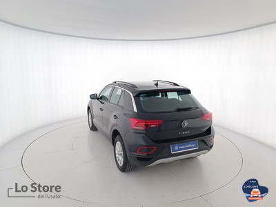 6 - Volkswagen T-Roc eschini auto