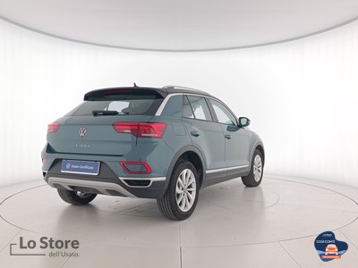 4 - Volkswagen T-Roc eschini auto