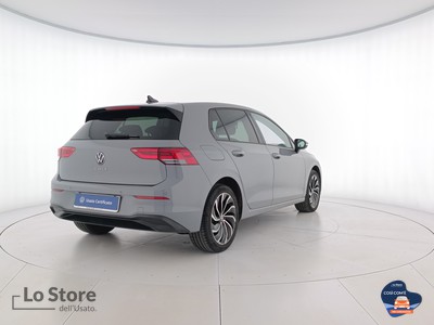 4 - Volkswagen Golf eschini auto