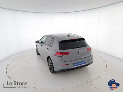 6 - Volkswagen Golf eschini auto