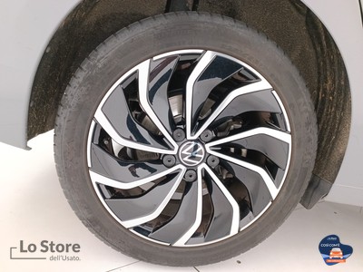 8 - Volkswagen Golf eschini auto