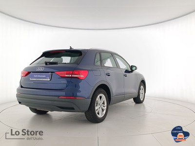4 - Audi Q3 eschini auto