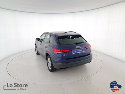 6 - Audi Q3 eschini auto
