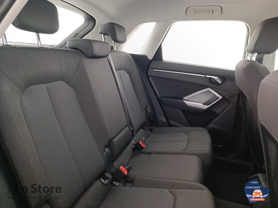 9 - Audi Q3 eschini auto