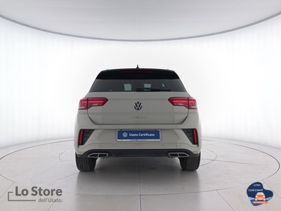 5 - Volkswagen T-Roc eschini auto