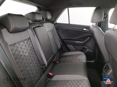 9 - Volkswagen T-Roc eschini auto