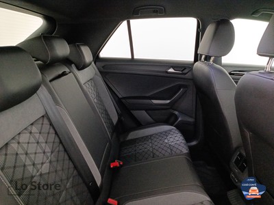 9 - Volkswagen T-Roc eschini auto