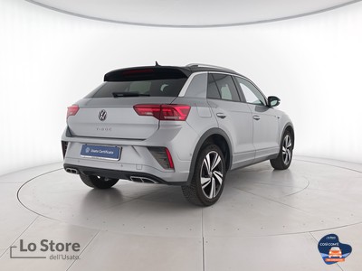 4 - Volkswagen T-Roc eschini auto