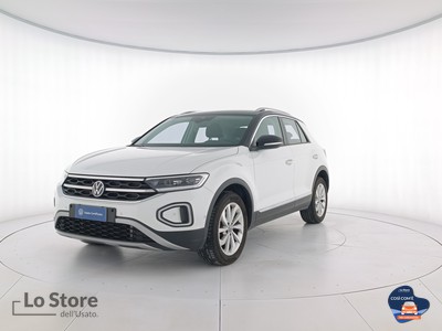 1 - Volkswagen T-Roc eschini auto