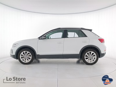 3 - Volkswagen T-Roc eschini auto
