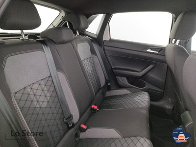 9 - Volkswagen Polo eschini auto