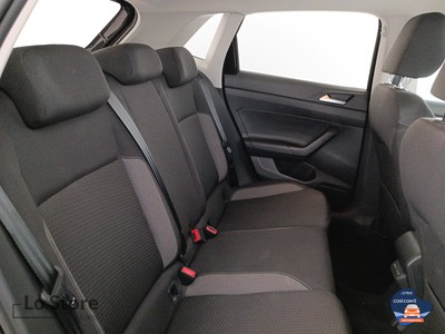 9 - Volkswagen Polo eschini auto